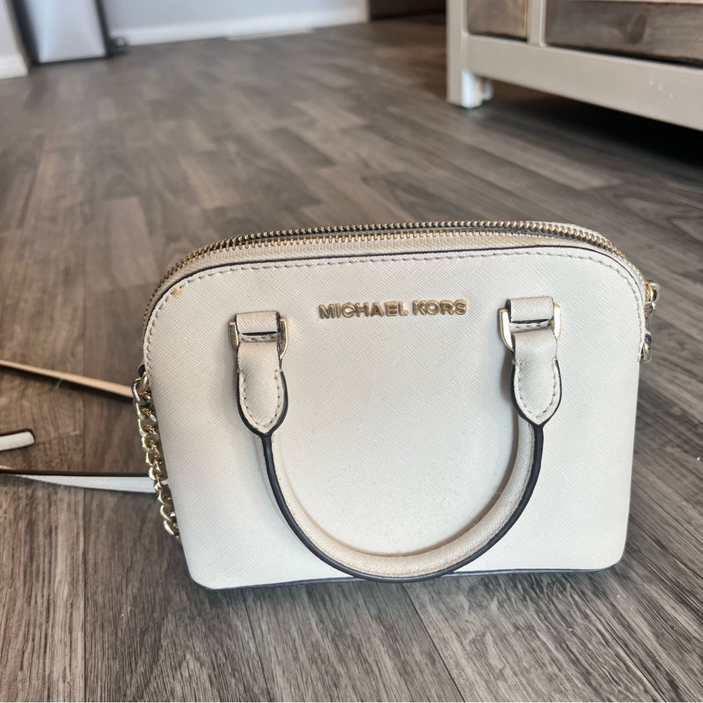 Michael Kors Crossbody Purse
